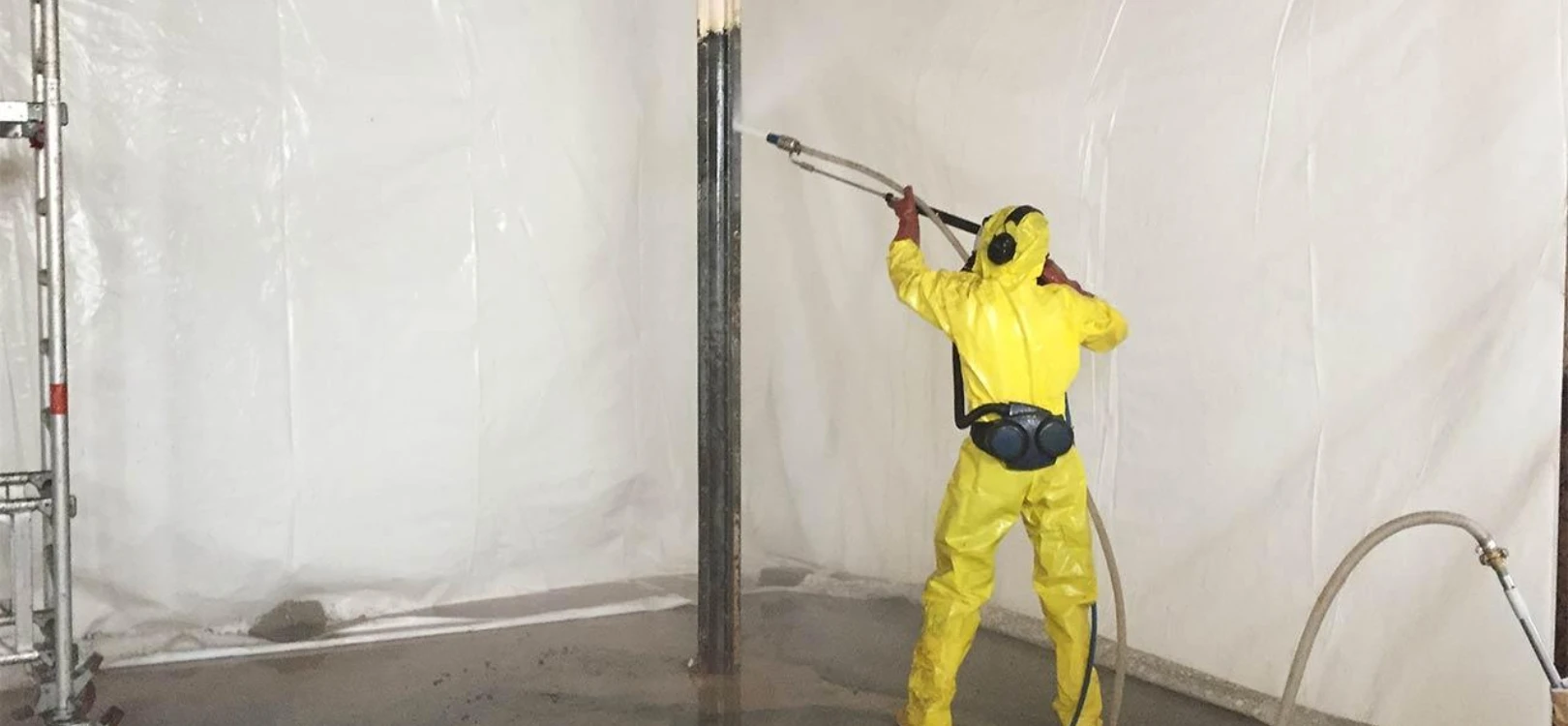 DYNAJET paint removal web