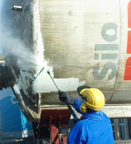 DYNAJET silo01 web