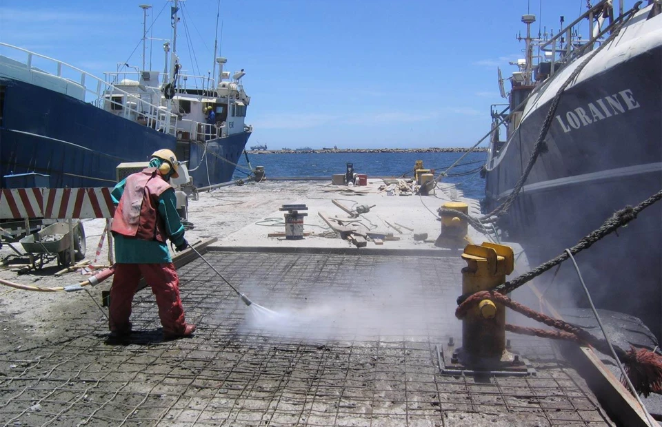 DYNAJET harbour renovation02