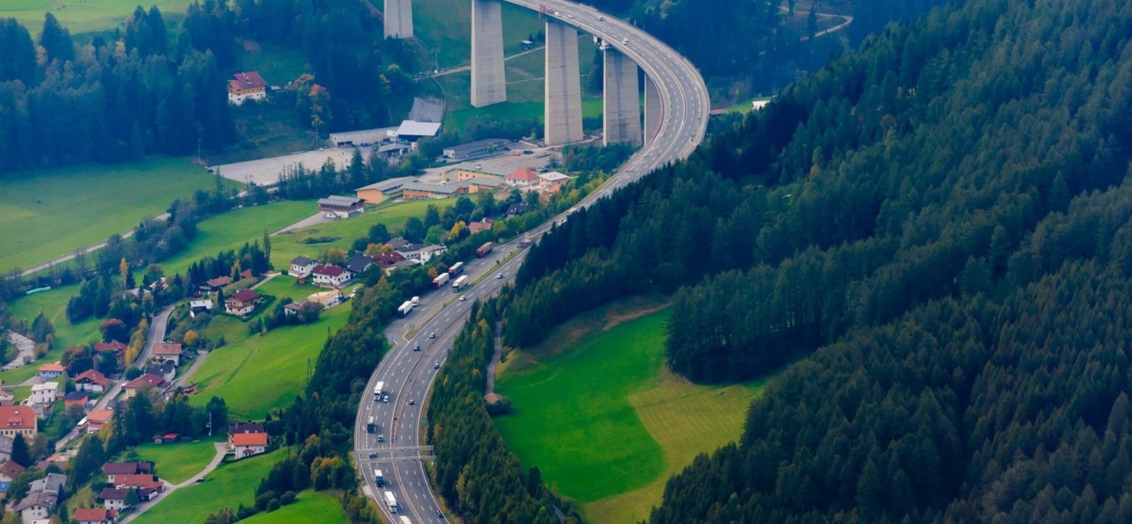 DYNAJET motorway cleaning